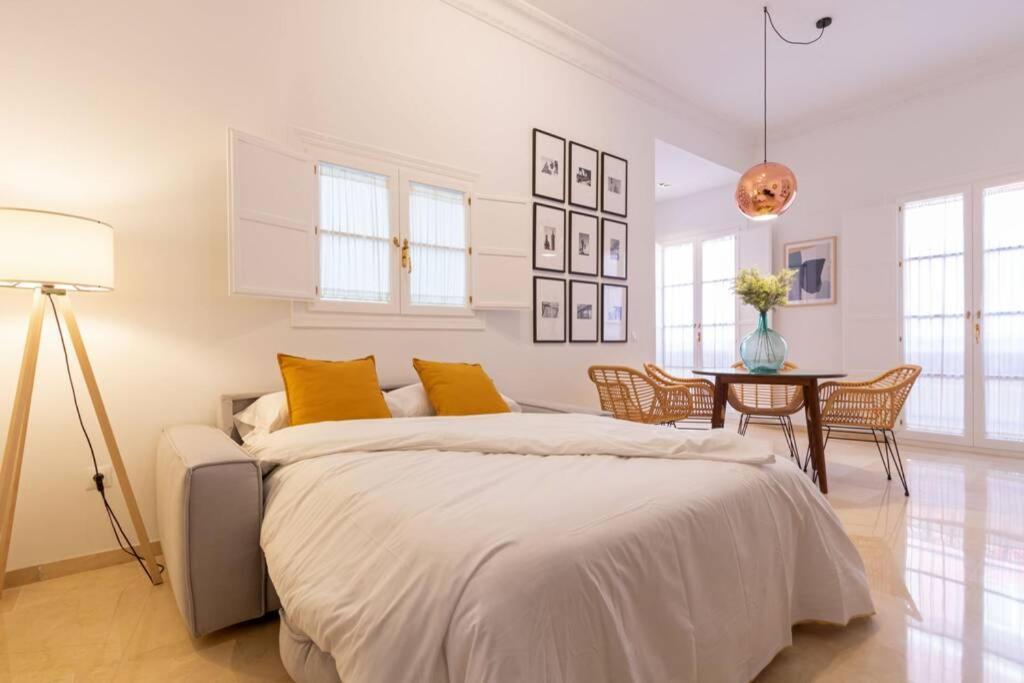 Mumu Luxury Suite Lirio Sevilla Exterior foto