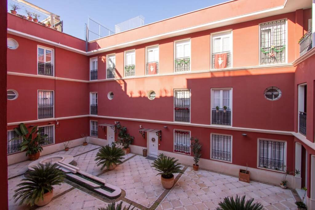 Mumu Luxury Suite Lirio Sevilla Exterior foto