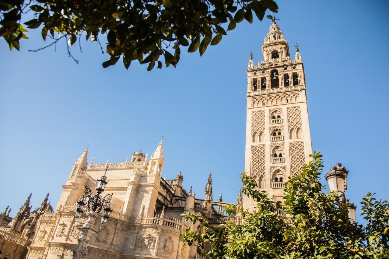 Mumu Luxury Suite Lirio Sevilla Exterior foto